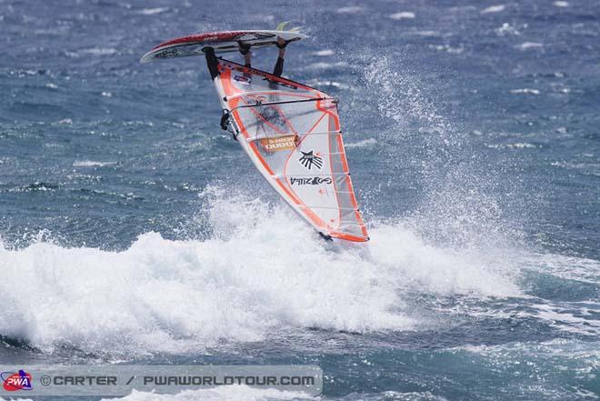 Junior push loop - PWA Tenerife World Cup 2013 ©  John Carter / PWA http://www.pwaworldtour.com